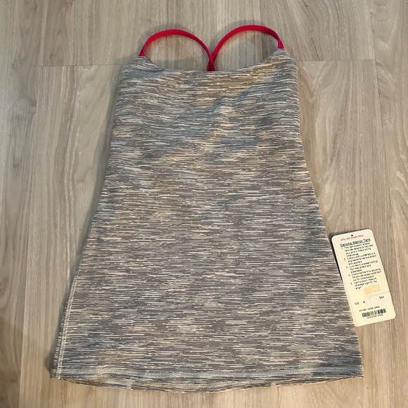 Lululemon Dancing Warrior Tank Top Heathered Black / Raspberry Glow, Size 4 NWT - Picture 5 of 8
